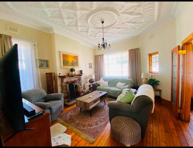 3 BEDROOM HOUSE FOR SALE IN KENSINGTON
